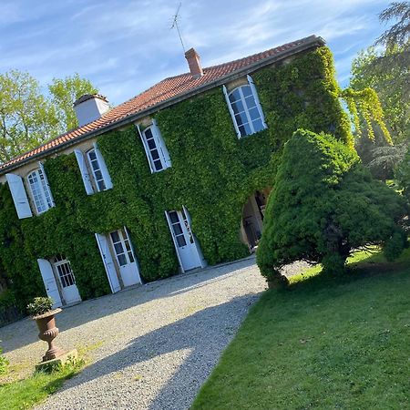 La Seigneurie De Tillac Exterior photo